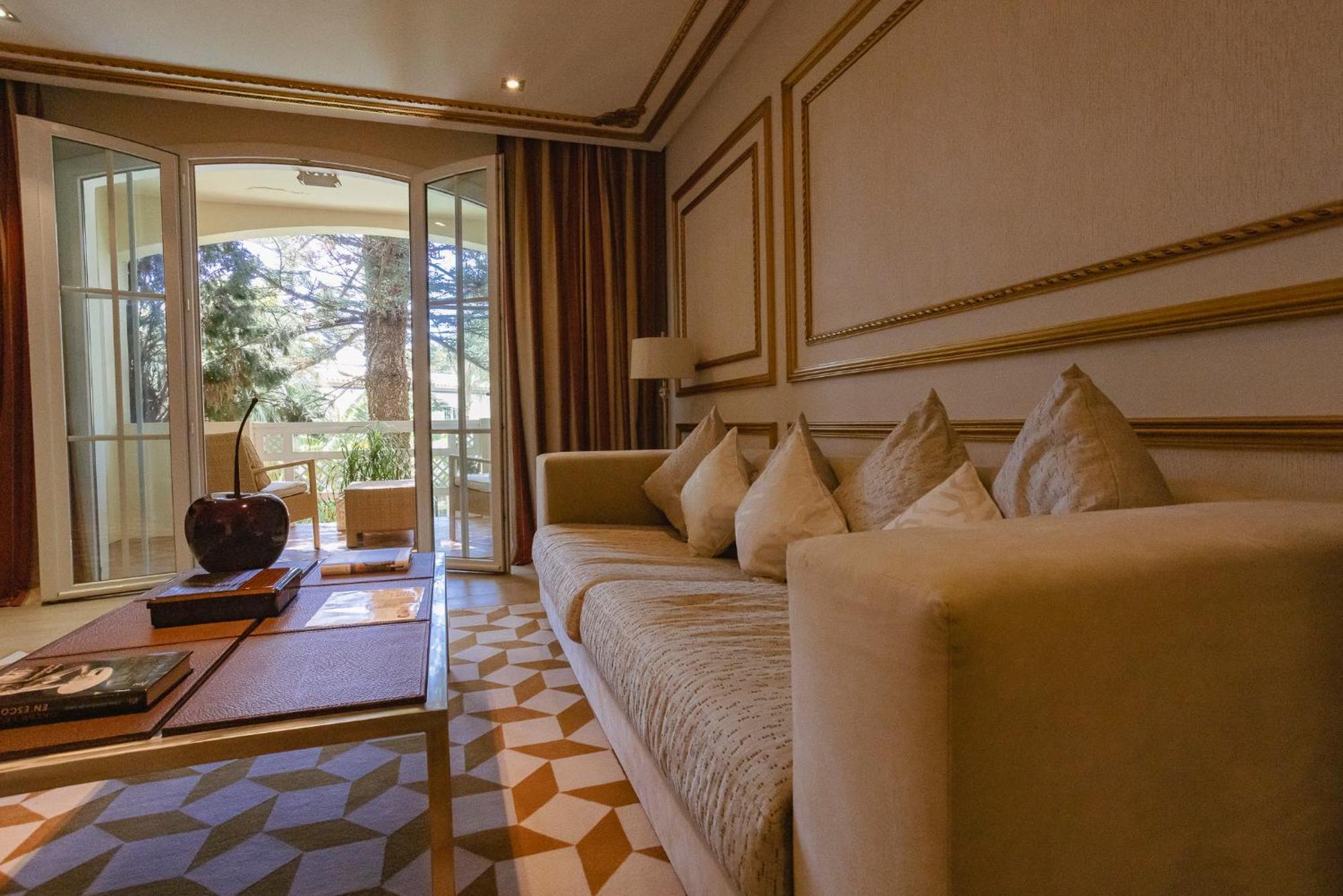 เฮลท์เฮาส์ ลาส ดูนาส 5 เอสเตรยาส จีแอล เฮลท์ แอนด์ บีช สปา Hotel เอสเตโปนา ภายนอก รูปภาพ