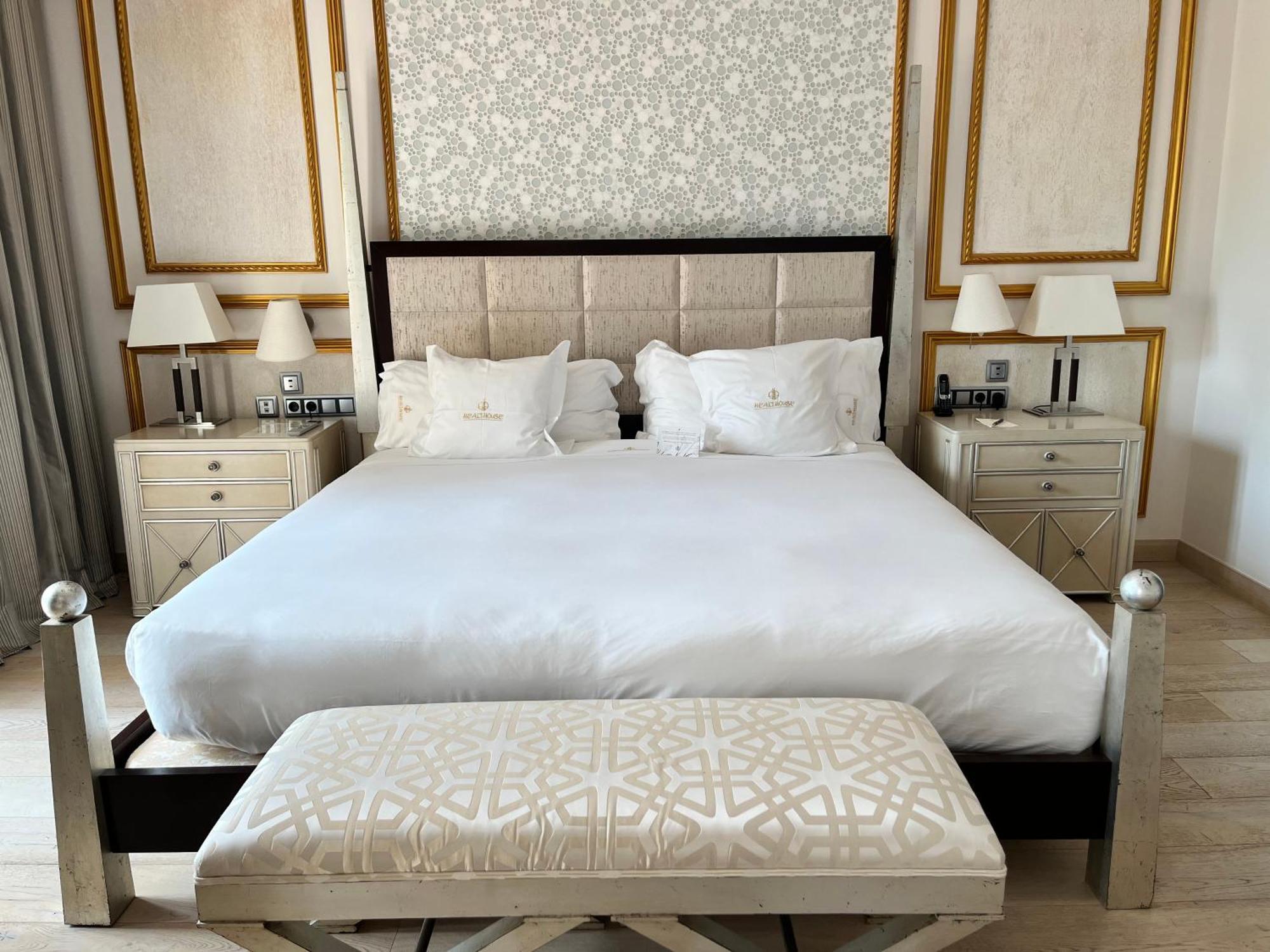 เฮลท์เฮาส์ ลาส ดูนาส 5 เอสเตรยาส จีแอล เฮลท์ แอนด์ บีช สปา Hotel เอสเตโปนา ภายนอก รูปภาพ