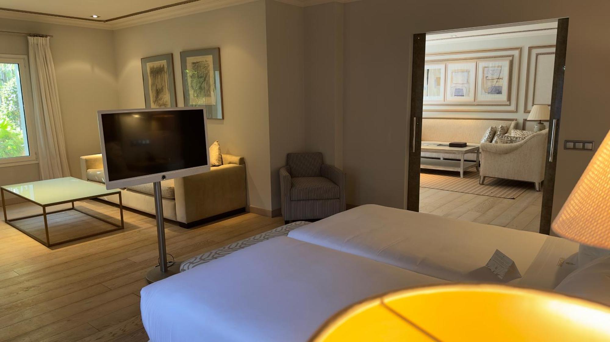 เฮลท์เฮาส์ ลาส ดูนาส 5 เอสเตรยาส จีแอล เฮลท์ แอนด์ บีช สปา Hotel เอสเตโปนา ภายนอก รูปภาพ